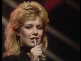 Kim Wilde Chequered Love (Top of the Pops, Live 1981)